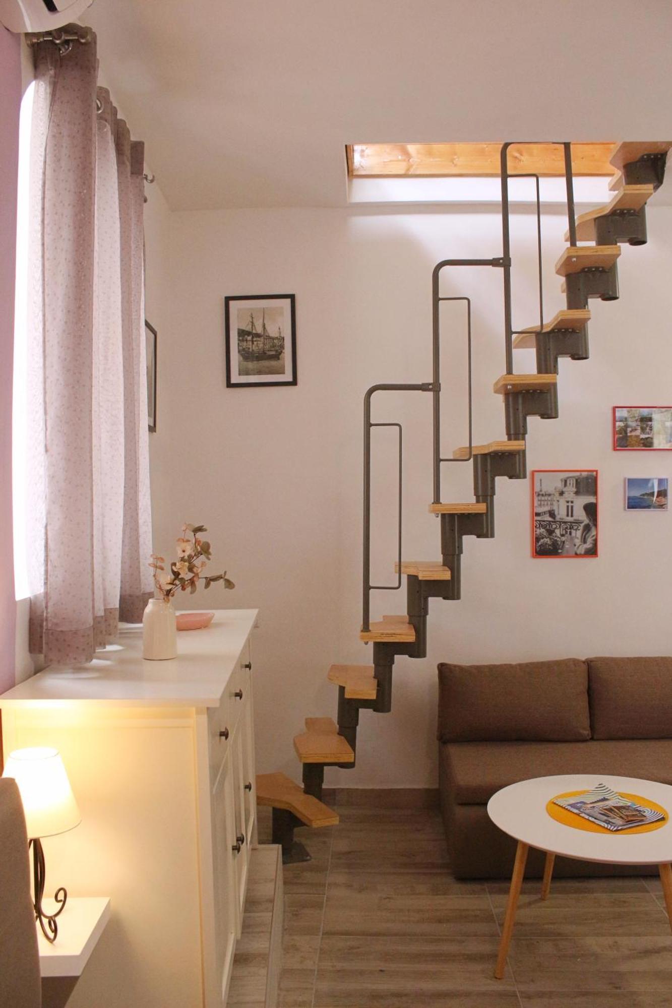 Klarisa City Center Apartment With Terrace Split Exterior photo
